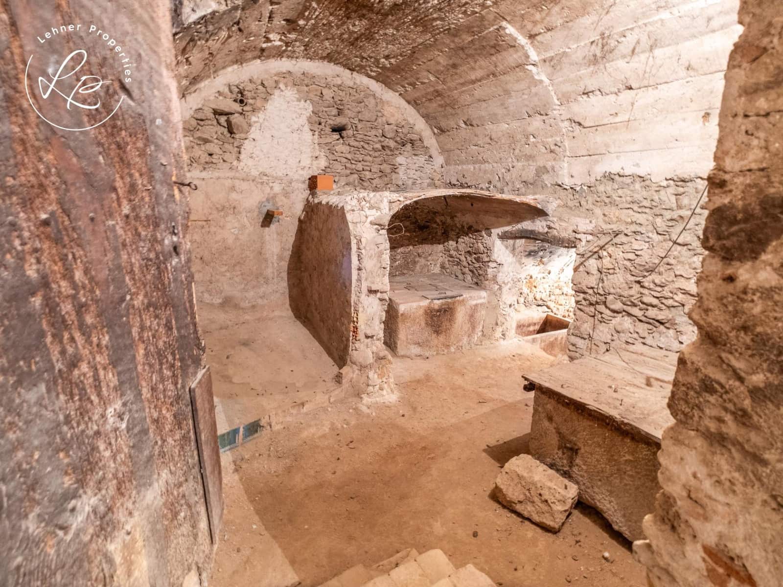 5 slaapkamer Huis te koop in Boadella d'Emporda - € 395.000 (Ref: 9431688)