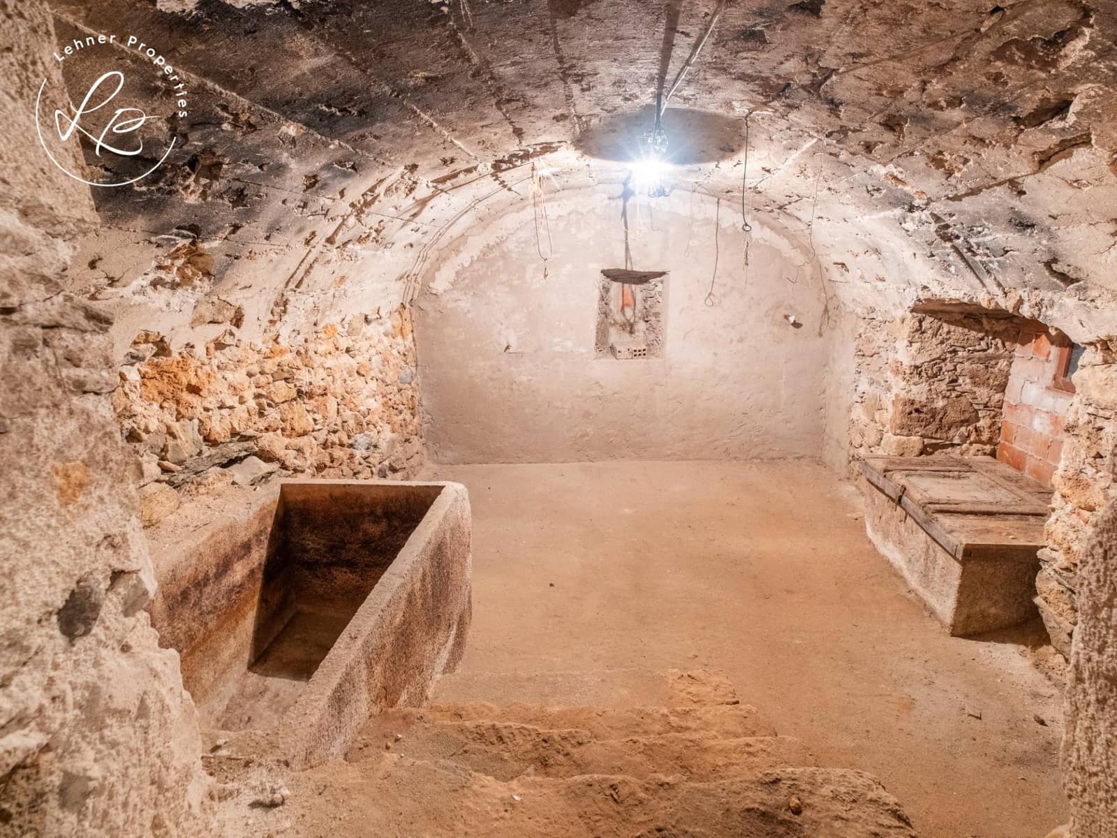 5 slaapkamer Huis te koop in Boadella d'Emporda - € 395.000 (Ref: 9431688)