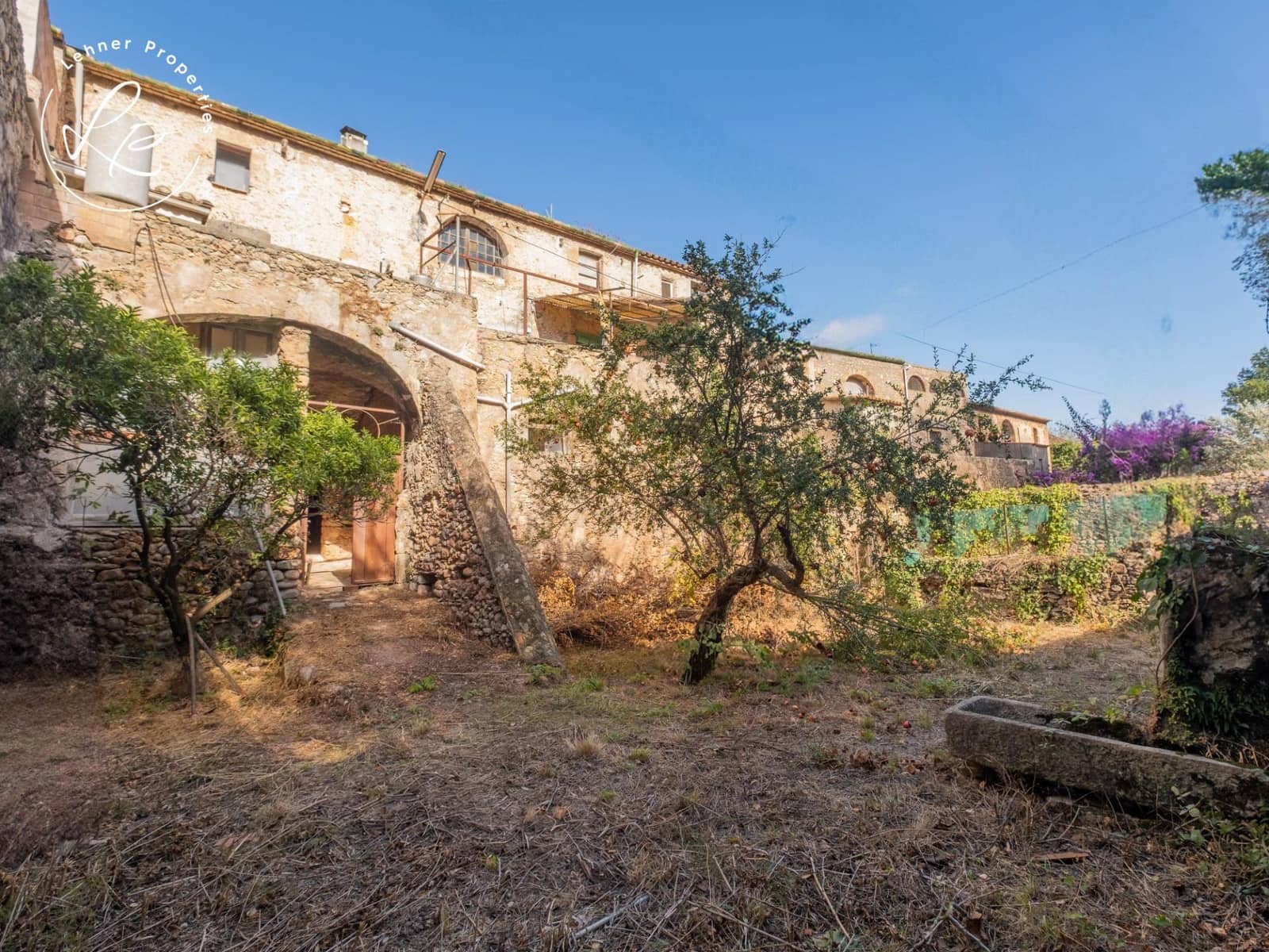 5 slaapkamer Huis te koop in Boadella d'Emporda - € 395.000 (Ref: 9431688)