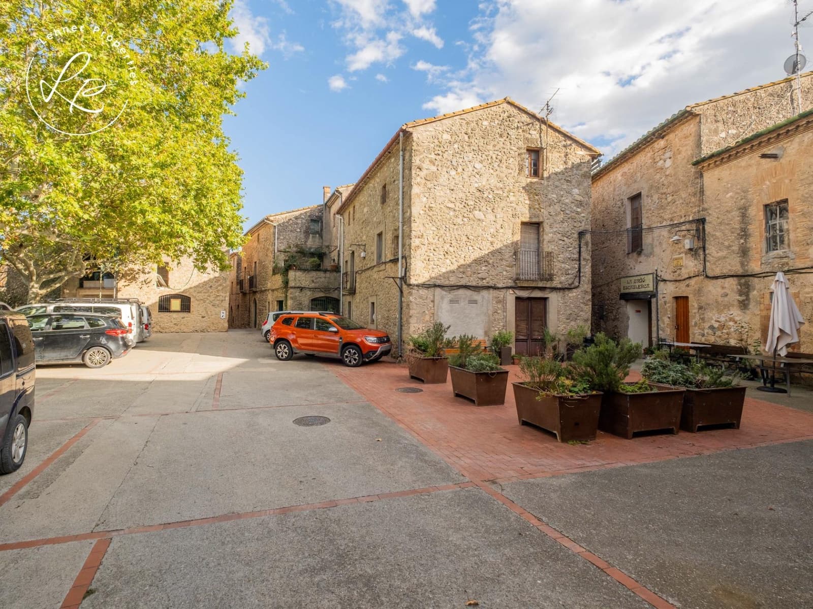 5 slaapkamer Huis te koop in Boadella d'Emporda - € 395.000 (Ref: 9431688)