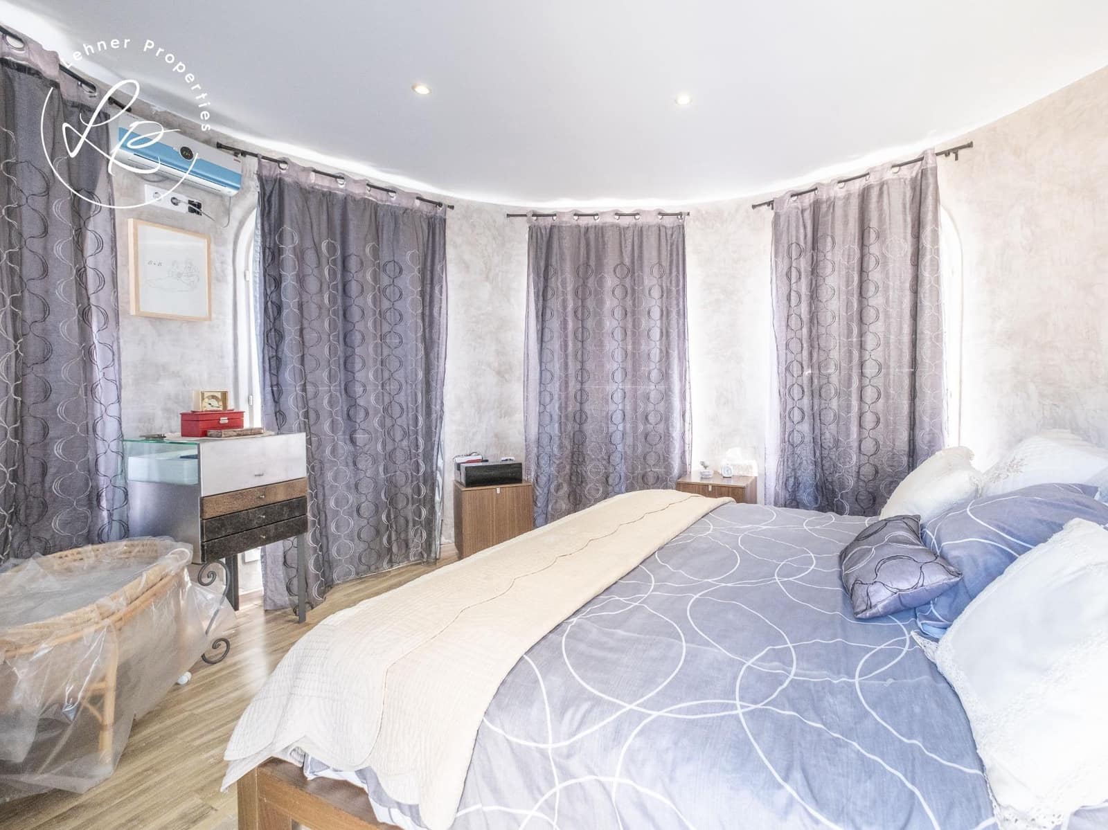 4 sypialnia Willa na sprzedaż w Empuriabrava z basenem garażem - 795 000 € (Ref: 9431691)