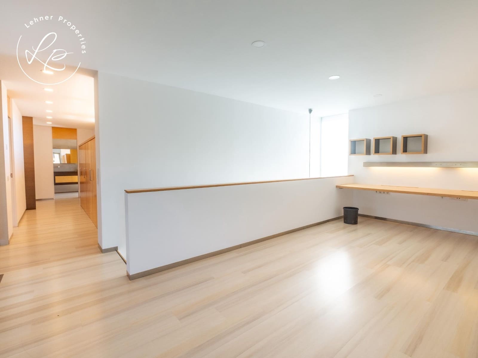 5 sypialnia Finka/Dom wiejski na sprzedaż w Avinyonet de Puigventos z garażem - 998 000 € (Ref: 9431692)