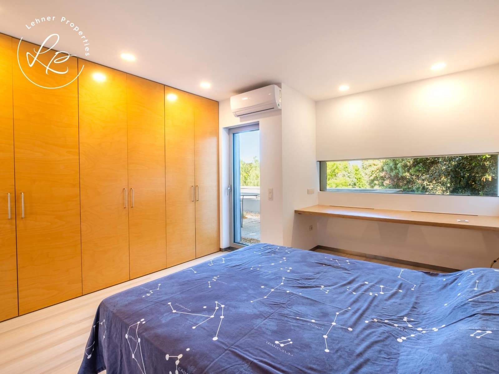 5 sypialnia Finka/Dom wiejski na sprzedaż w Avinyonet de Puigventos z garażem - 998 000 € (Ref: 9431692)