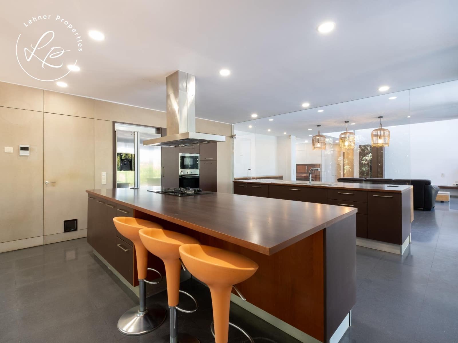 5 sypialnia Finka/Dom wiejski na sprzedaż w Avinyonet de Puigventos z garażem - 998 000 € (Ref: 9431692)