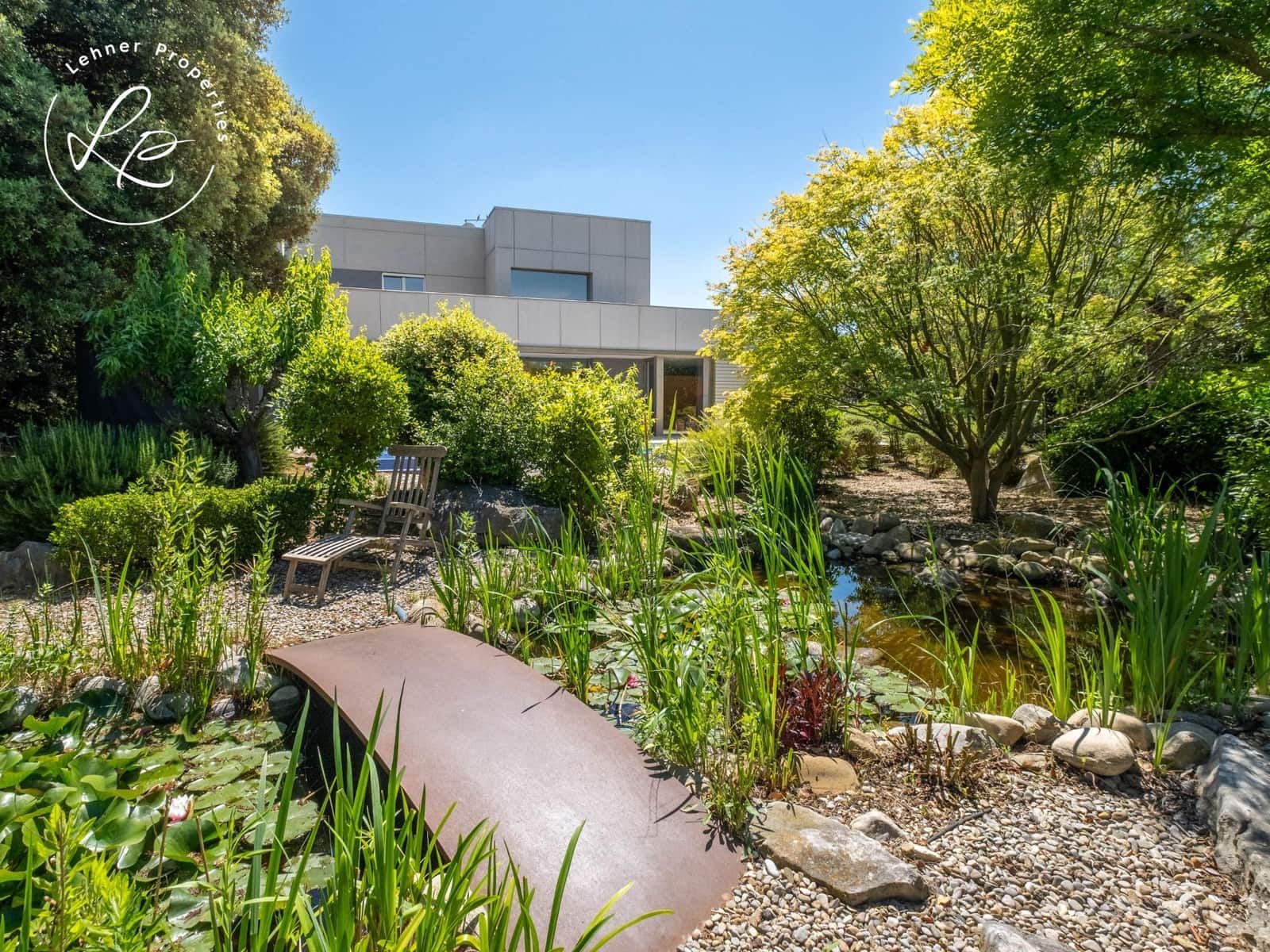5 slaapkamer Finca/Landhuis te koop in Avinyonet de Puigventos met zwembad garage - € 895.000 (Ref: 9431692)