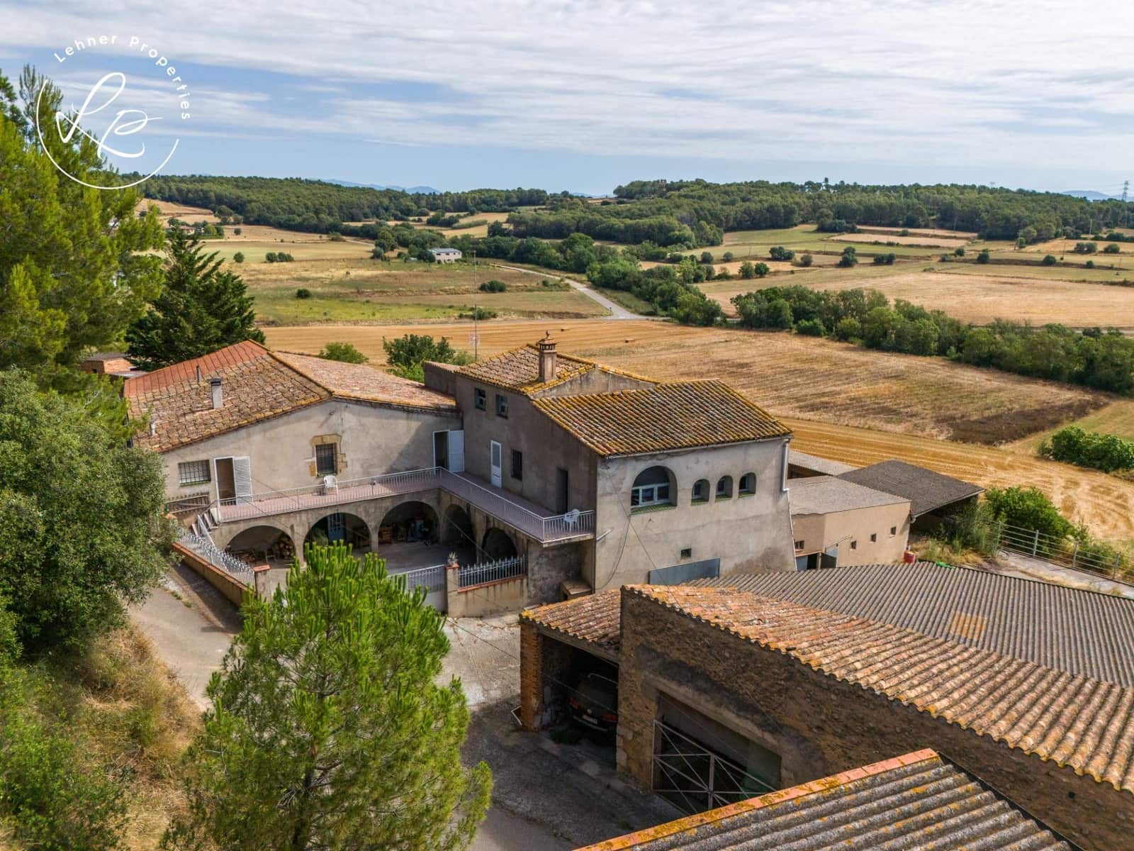 5 soveværelse Byhus til salg i Pontos - € 398.000 (Ref: 9431693)