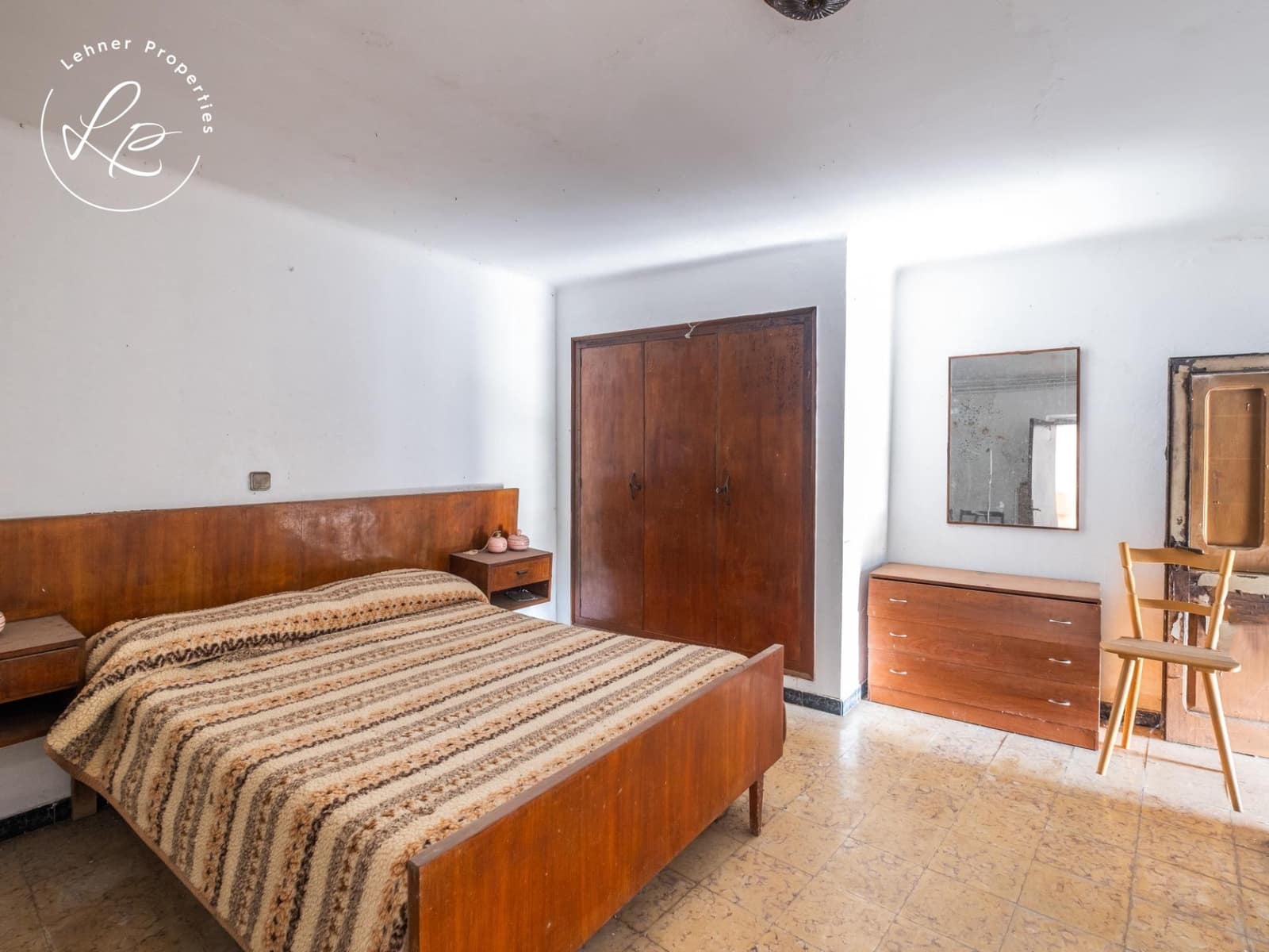 5 soveværelse Byhus til salg i Pontos - € 398.000 (Ref: 9431693)