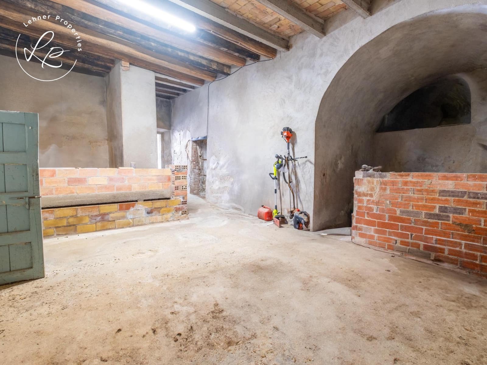 5 soveværelse Byhus til salg i Pontos - € 398.000 (Ref: 9431693)