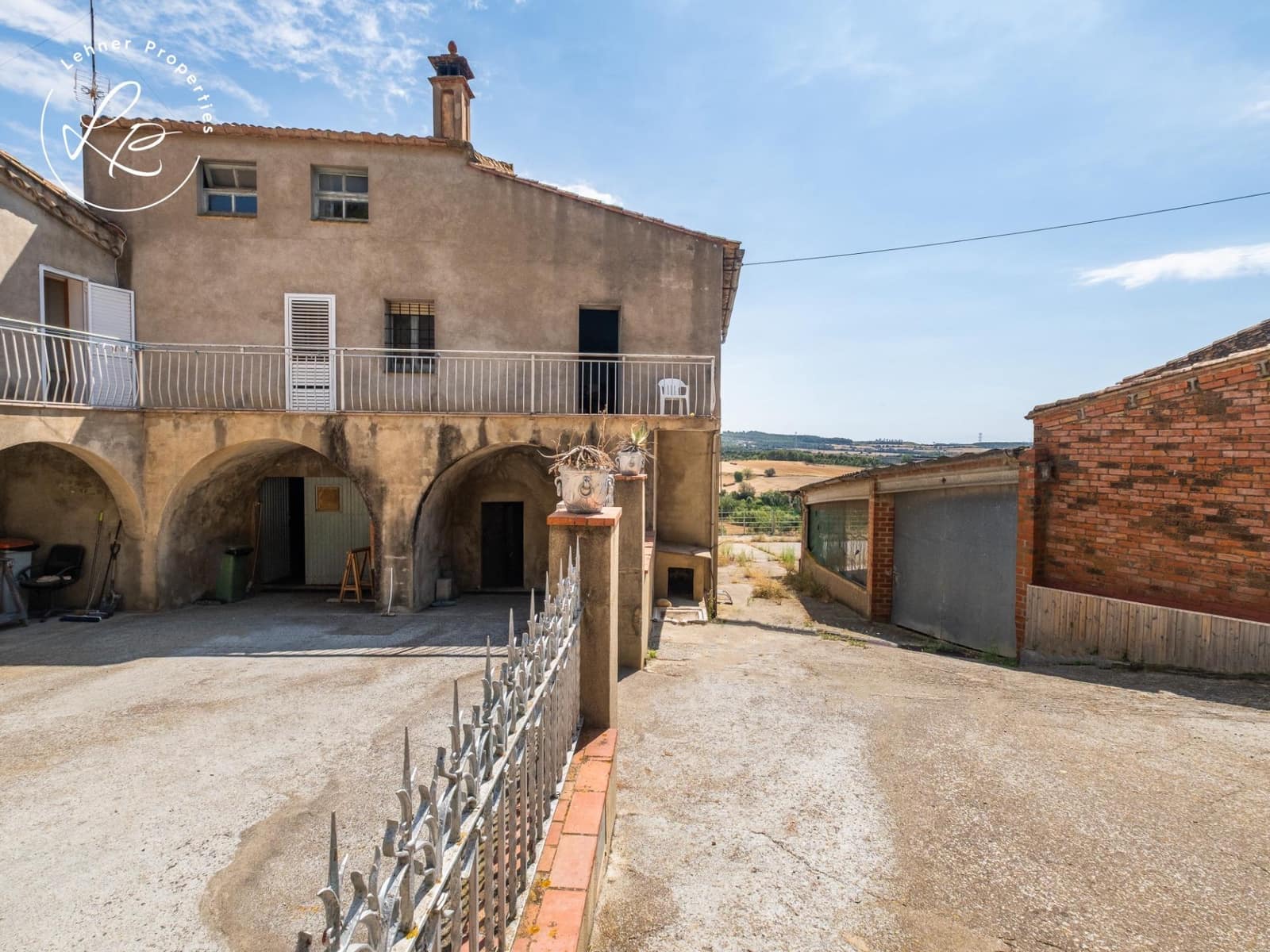 5 soveværelse Byhus til salg i Pontos - € 398.000 (Ref: 9431693)