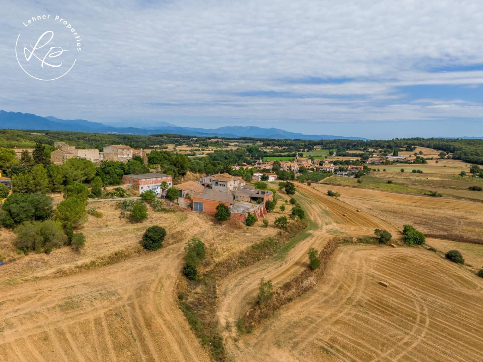 5 soveværelse Byhus til salg i Pontos - € 398.000 (Ref: 9431693)