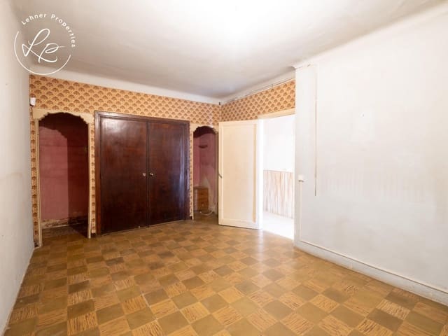 4 camera da letto Villa in vendita in Figueres con garage - 205.000 € (Rif: 9431694)