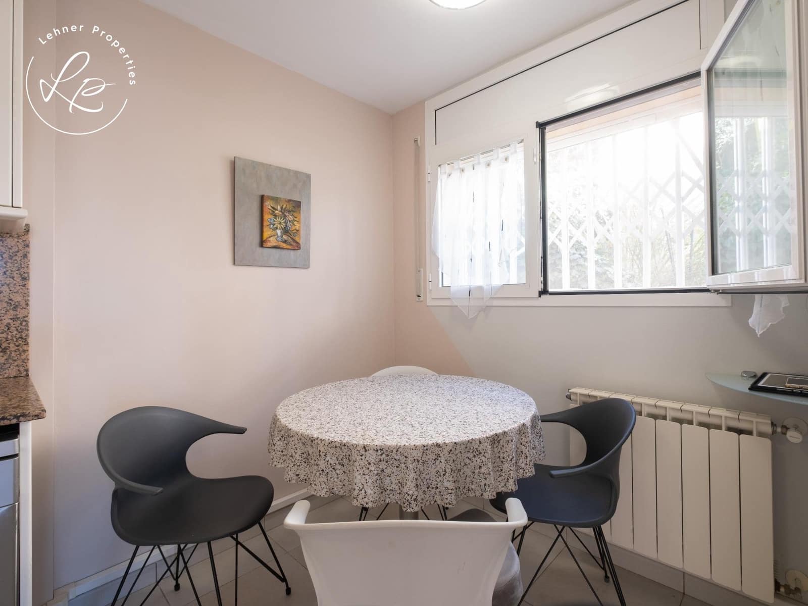 3 sovrum Hus till salu i Llanca med garage - 435 000 € (Ref: 9431695)