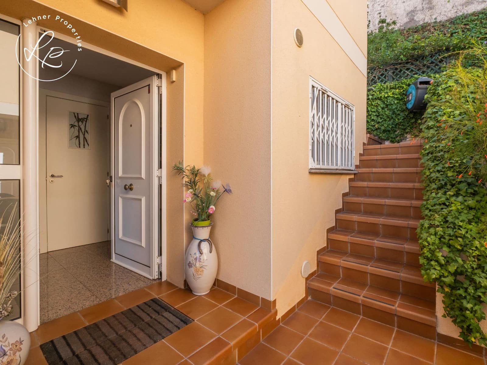 3 sovrum Hus till salu i Llanca med garage - 435 000 € (Ref: 9431695)