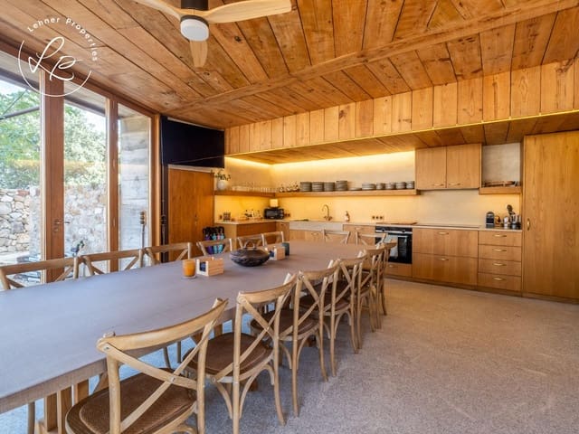 7 soveværelse Finca/Landehus til salg i Capmany med swimmingpool - € 1.450.000 (Ref: 9440594)