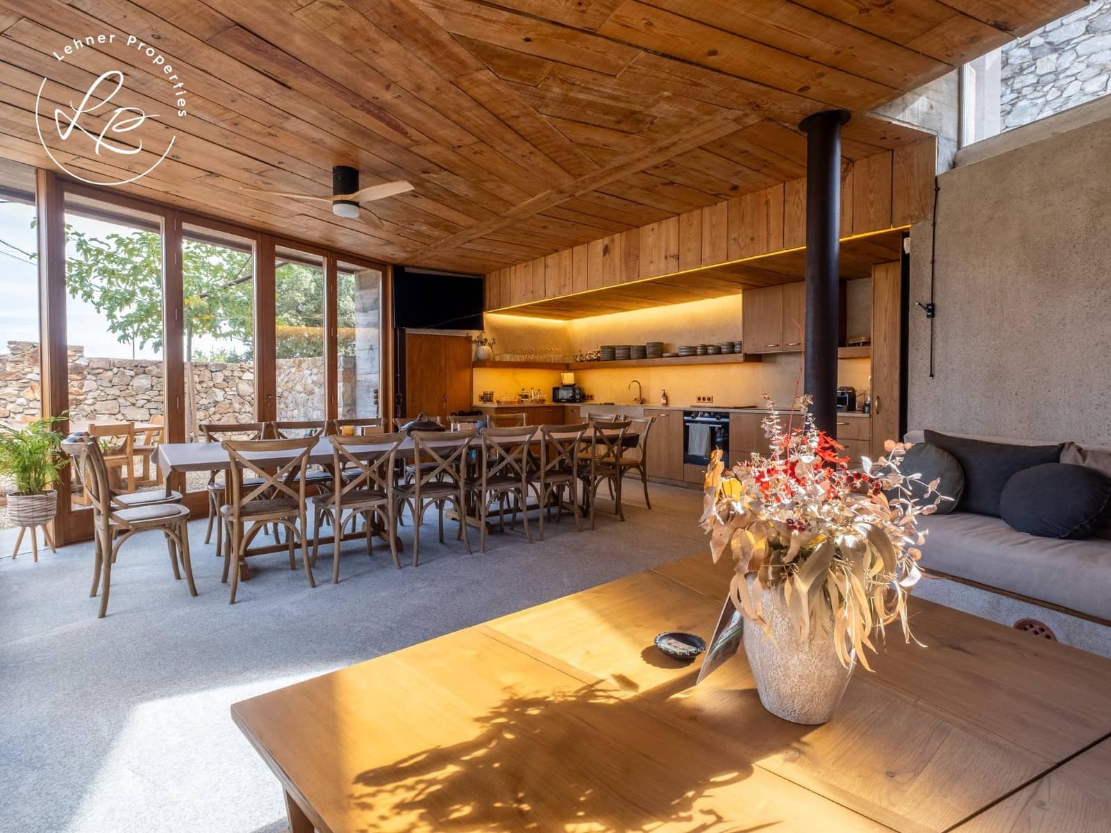 7 soveværelse Finca/Landehus til salg i Capmany med swimmingpool - € 1.450.000 (Ref: 9440594)