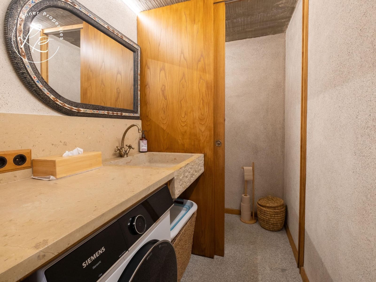 7 soveværelse Finca/Landehus til salg i Capmany med swimmingpool - € 1.450.000 (Ref: 9440594)