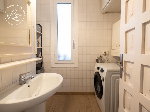 3 makuuhuone Kattohuoneisto myytävänä paikassa Llançà mukana 
autotalli - 285 000 € (Ref: 9518877)