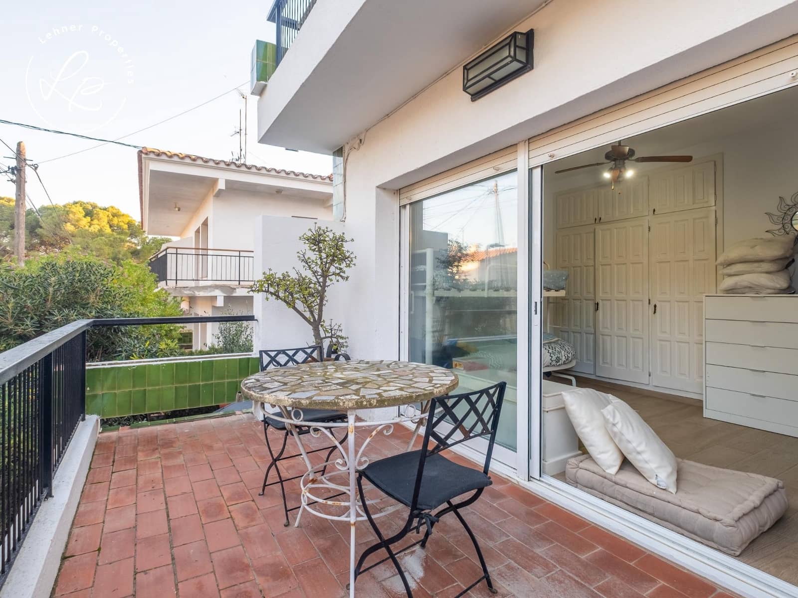 3 makuuhuone Kattohuoneisto myytävänä paikassa Llanca mukana 
autotalli - 285 000 € (Ref: 9518877)