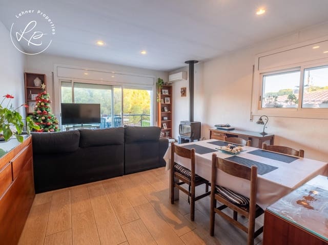 3 makuuhuone Kattohuoneisto myytävänä paikassa Llançà mukana 
autotalli - 285 000 € (Ref: 9518877)