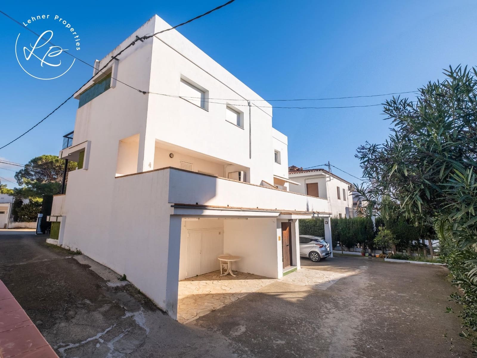 3 makuuhuone Kattohuoneisto myytävänä paikassa Llanca mukana 
autotalli - 285 000 € (Ref: 9518877)