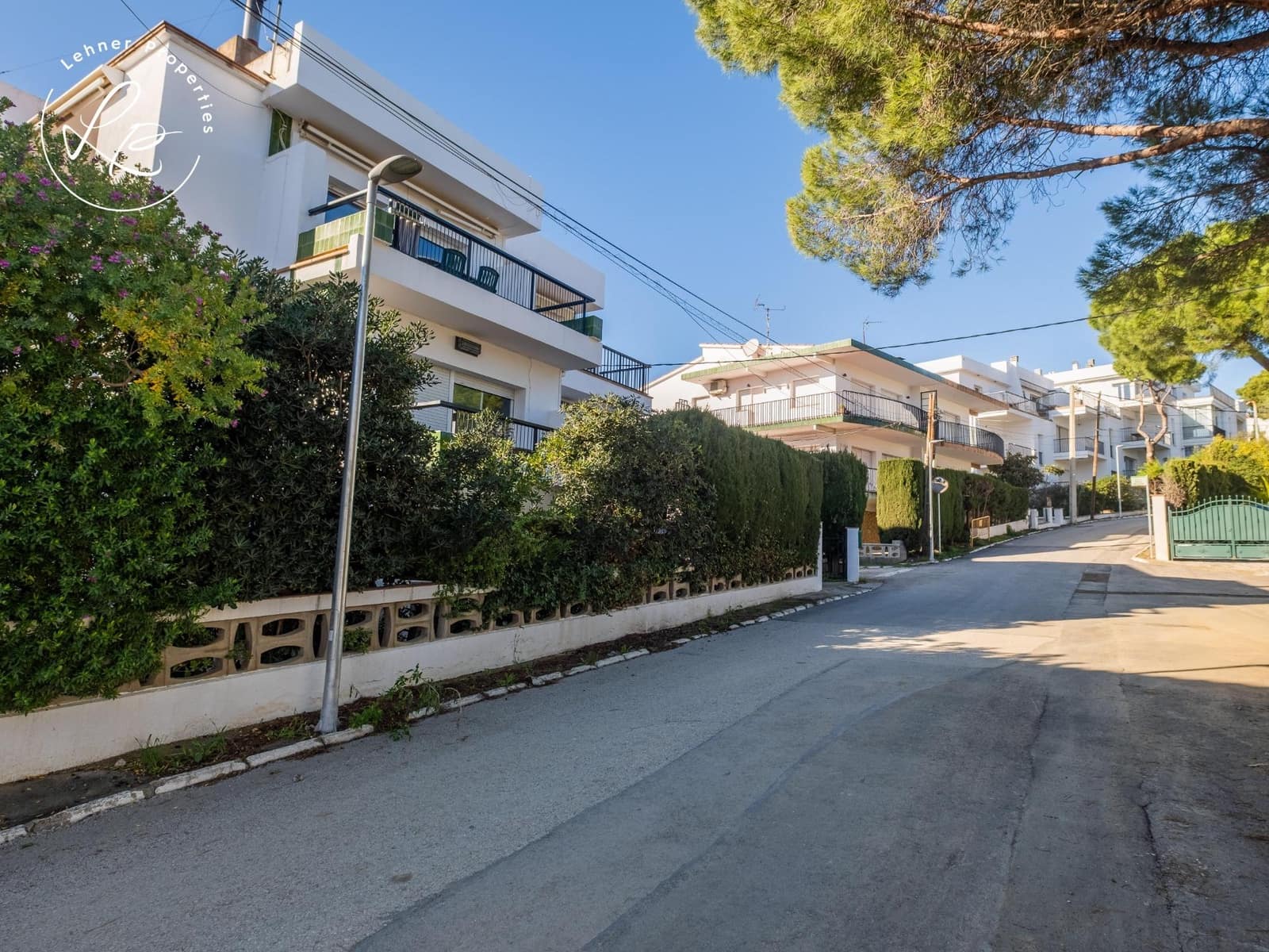 3 makuuhuone Kattohuoneisto myytävänä paikassa Llanca mukana 
autotalli - 285 000 € (Ref: 9518877)