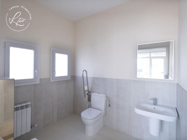 2 soveværelse Erhverv til salg i Empuriabrava, Castelló d'Empúries - € 139.000 (Ref: 9565216)