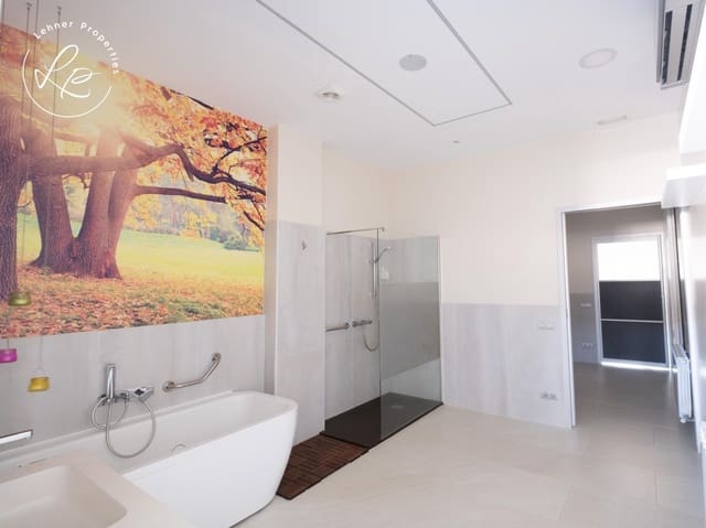 2 soveværelse Erhverv til salg i Empuriabrava, Castelló d'Empúries - € 139.000 (Ref: 9565216)