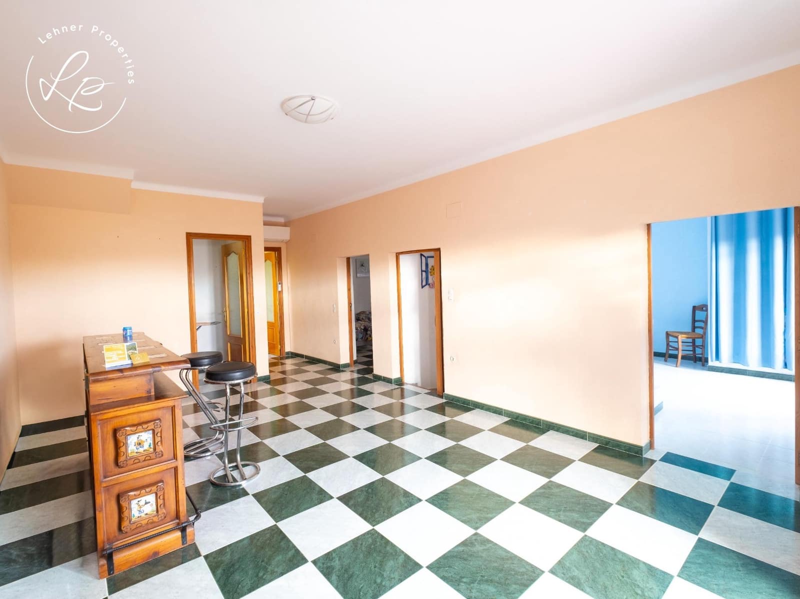 4 bedroom Villa for sale in Vilajuiga with garage - € 320,000 (Ref: 9604943)