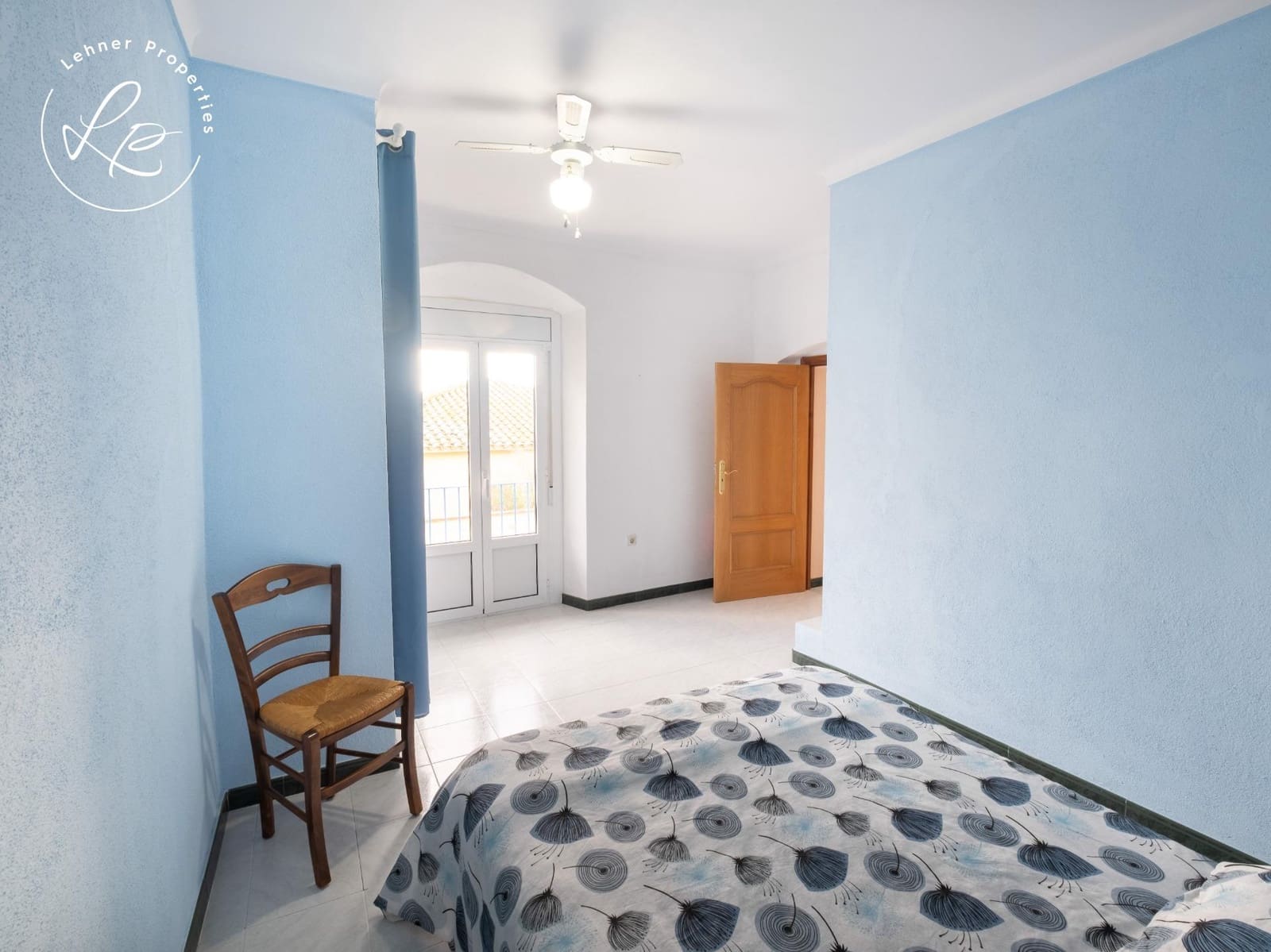 4 bedroom Villa for sale in Vilajuiga with garage - € 320,000 (Ref: 9604943)