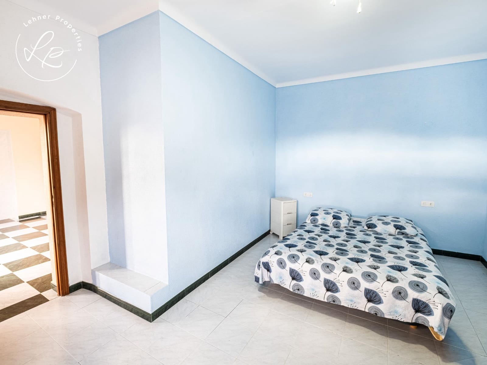 4 bedroom Villa for sale in Vilajuiga with garage - € 320,000 (Ref: 9604943)