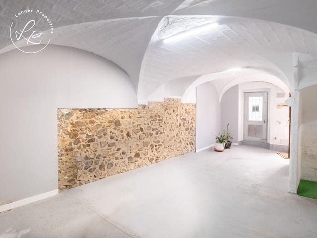 4 Zimmer Villa zu verkaufen in Vilajuïga mit Garage - 320.000 € (Ref: 9604943)