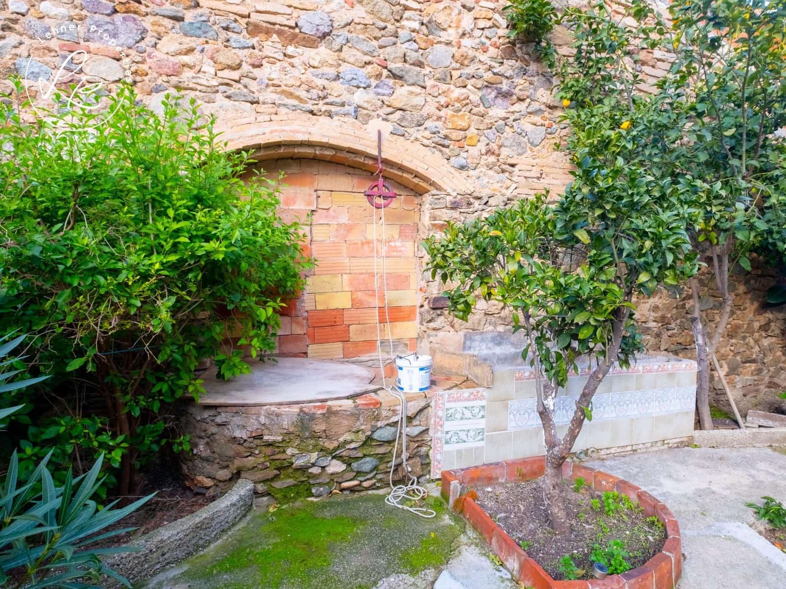 4 bedroom Villa for sale in Vilajuiga with garage - € 320,000 (Ref: 9604943)