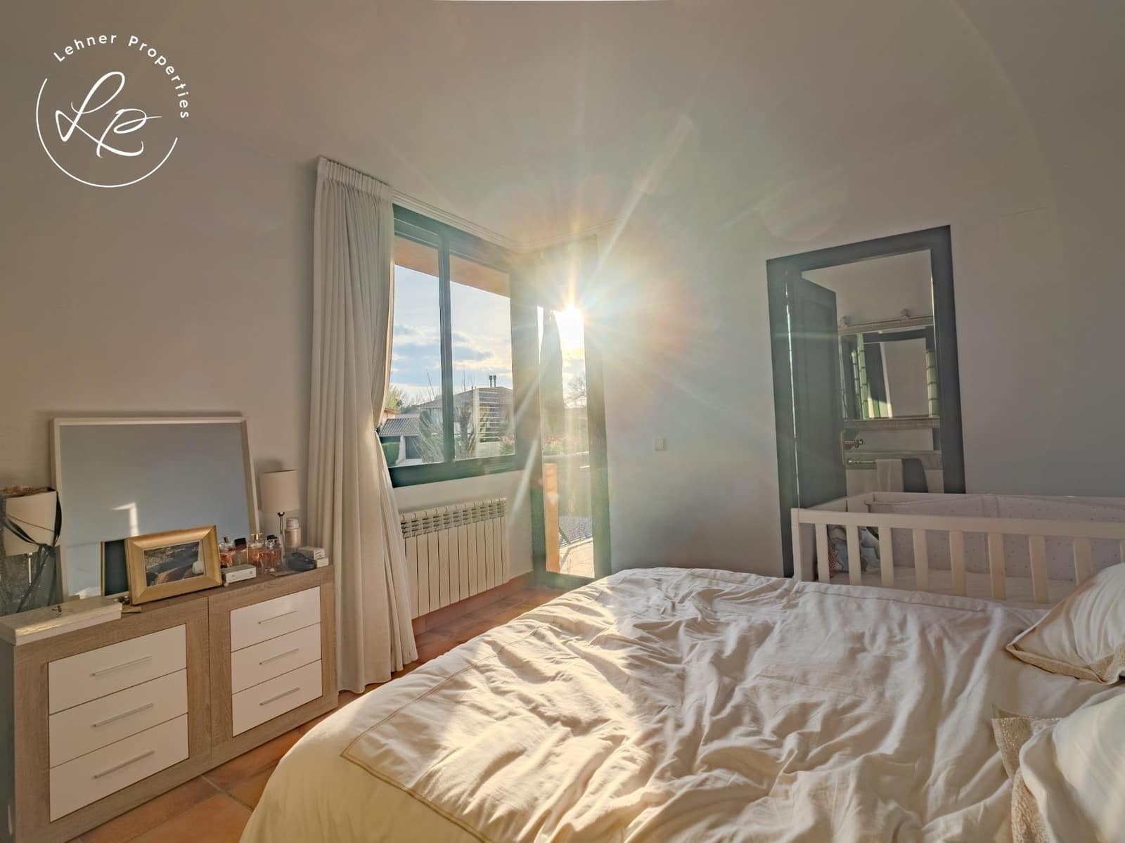 3 bedroom Terraced Villa for sale in Navata with pool - € 475,000 (Ref: 9698809)