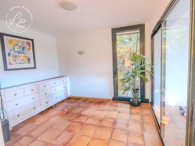 3 soveværelse Rækkehus til salg i Navata med swimmingpool - € 475.000 (Ref: 9698809)