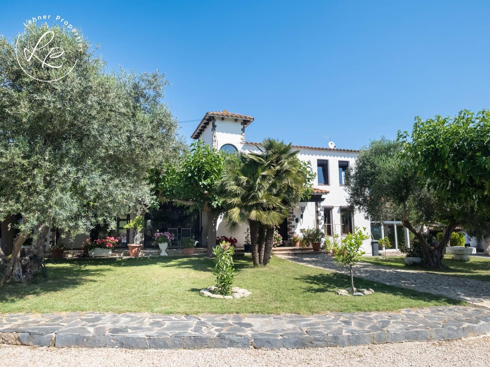 3 bedroom Finca/Country House for sale in Pedret i Marza with pool garage - € 1,980,000 (Ref: 9899164)