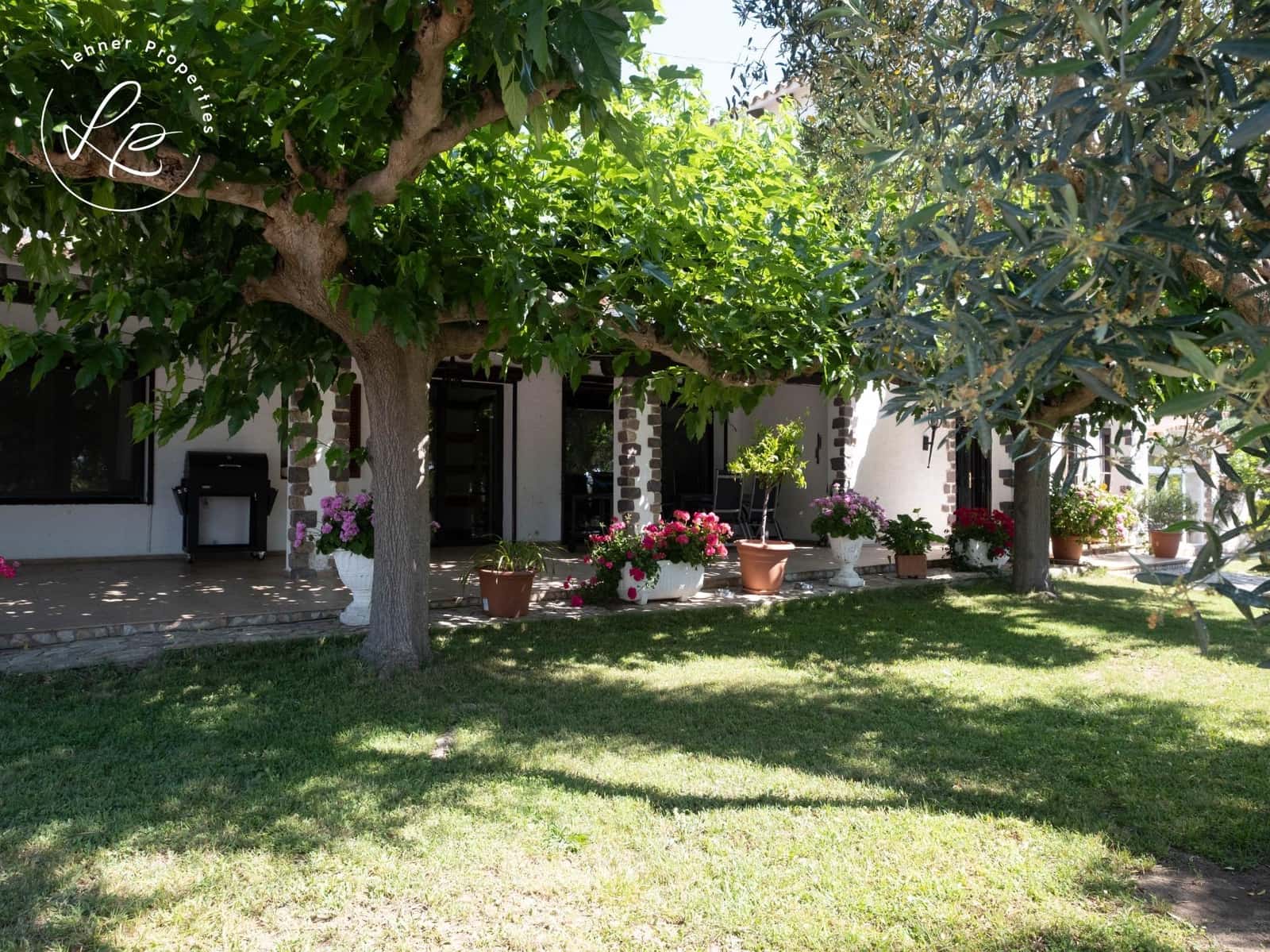3 bedroom Finca/Country House for sale in Pedret i Marza with pool garage - € 1,980,000 (Ref: 9899164)
