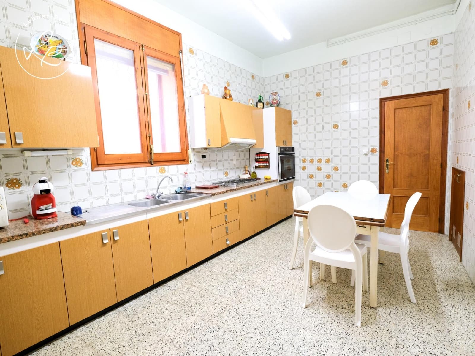 13 soverom Hotell til salgs i Garriguella - € 600 000 (Ref: 9903911)