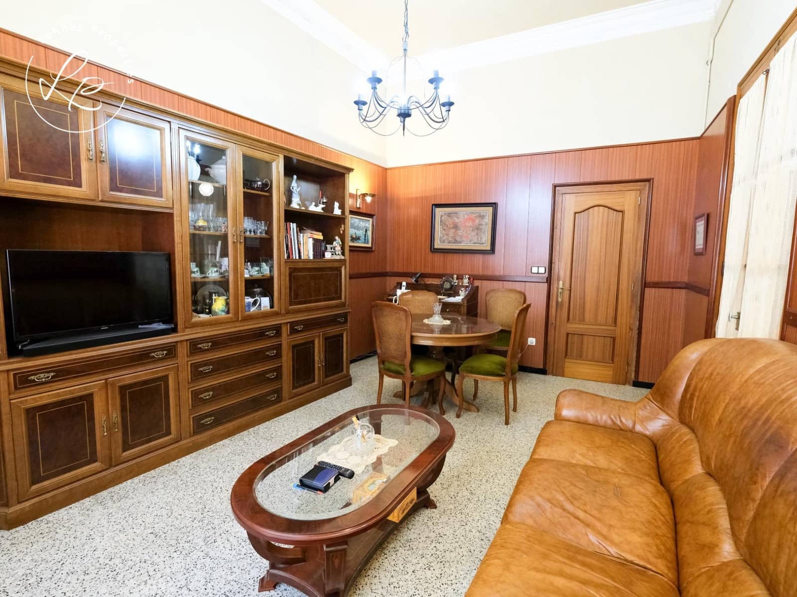 13 soverom Hotell til salgs i Garriguella - € 600 000 (Ref: 9903911)