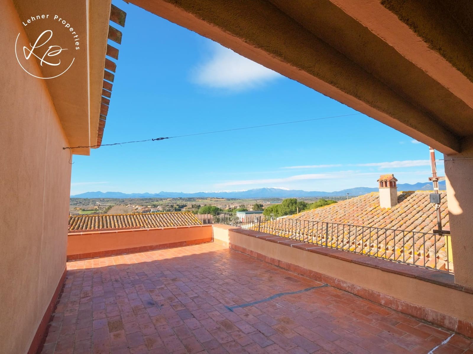 13 soverom Hotell til salgs i Garriguella - € 600 000 (Ref: 9903911)