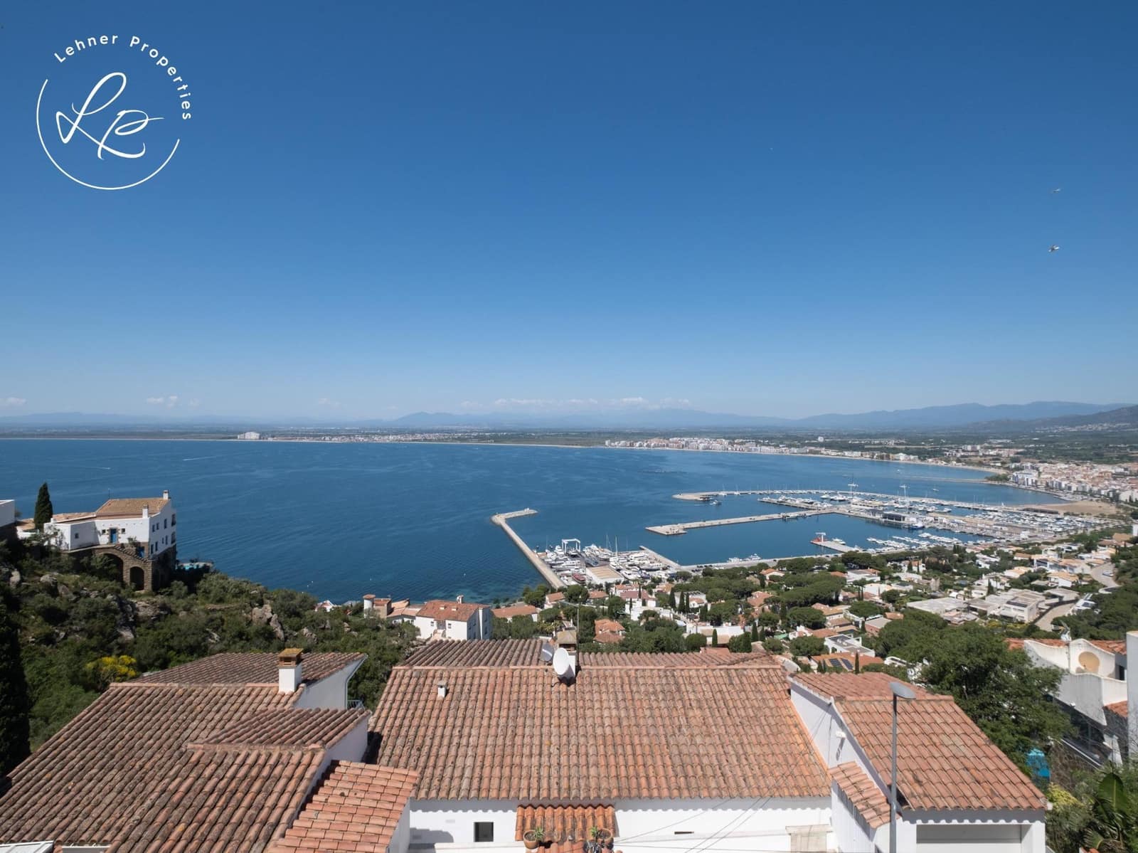 3 soveværelse Villa til salg i Roses med swimmingpool garage - € 775.000 (Ref: 9903912)