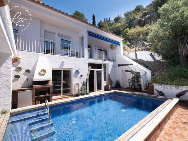 3 Zimmer Villa zu verkaufen in Roses mit Pool Garage - 775.000 € (Ref: 9903912)