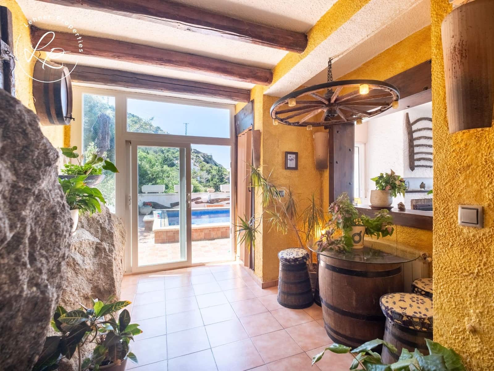 3 soveværelse Villa til salg i Roses med swimmingpool garage - € 775.000 (Ref: 9903912)