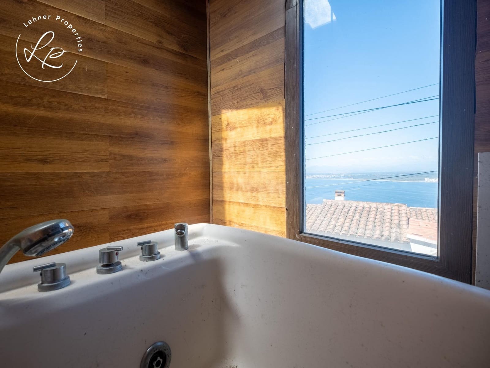 3 soveværelse Villa til salg i Roses med swimmingpool garage - € 775.000 (Ref: 9903912)