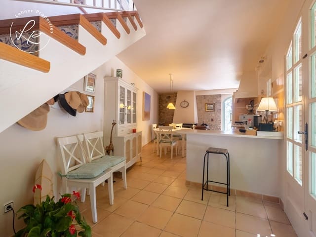 4 quarto Quinta/Casa Rural para venda em Ordis com piscina - 850 000 € (Ref: 9952607)