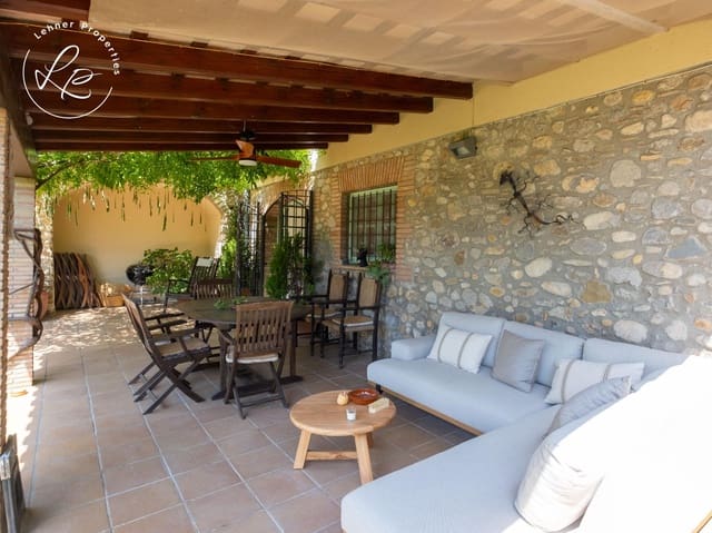 4 quarto Quinta/Casa Rural para venda em Ordis com piscina - 850 000 € (Ref: 9952607)