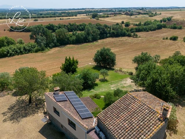 4 quarto Quinta/Casa Rural para venda em Ordis com piscina - 850 000 € (Ref: 9952607)