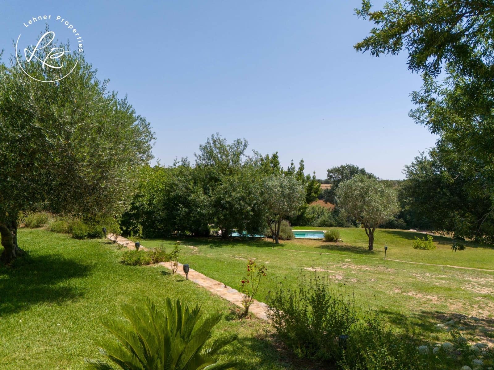 4 soverom Finca/Herregård til salgs i Ordis med svømmebasseng - € 850 000 (Ref: 9952607)
