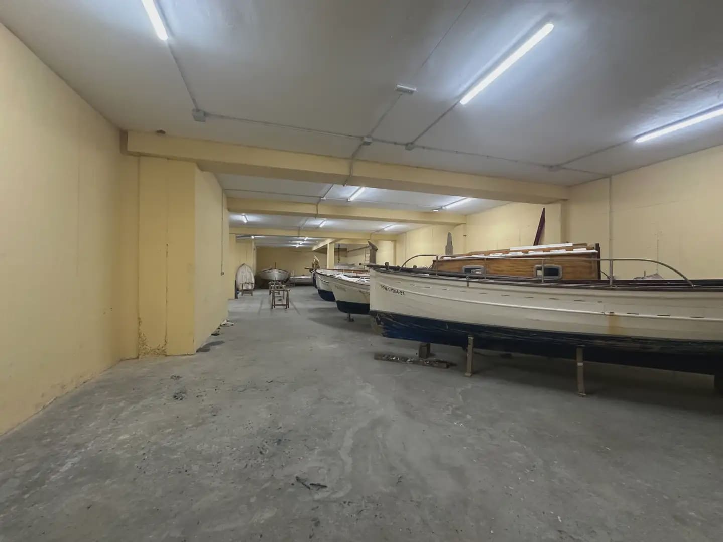 Kommersiell til salgs i Cadaques - € 1 075 000 (Ref: 9950098)