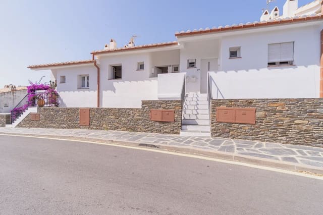 4 soveværelse Byhus til salg i Cadaqués med garage - € 1.150.000 (Ref: 9950102)