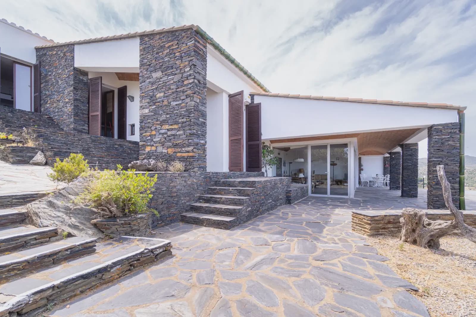 12 soverom Finca/Herregård til salgs i Cadaques - € 9 000 000 (Ref: 9950104)